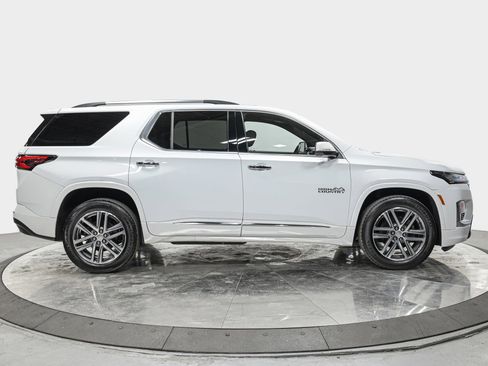 Used 2023 Chevrolet Traverse High Country w/ LPO, Floor Liner Package FWD image 8