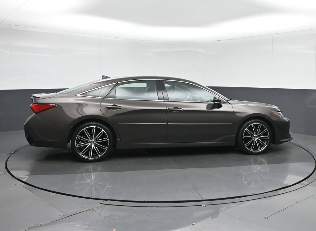 Used 2020 Toyota Avalon Touring w/ Advanced Safety Package FWD image 8