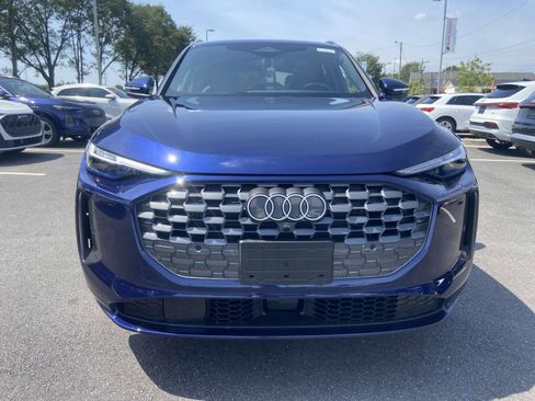 New 2025 Audi Q5 Premium Plus image 2