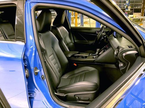 Used 2023 Lexus IS 350 F Sport image 8