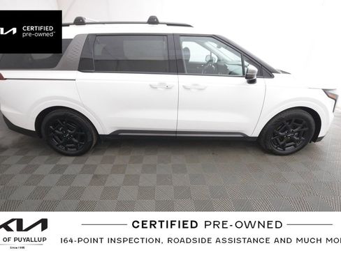 Used 2025 Kia Carnival SX Prestige image 5