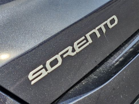 New 2026 Kia Sorento SX image 8