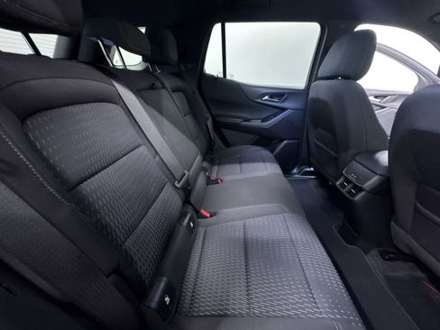 Used 2025 Chevrolet Equinox LT w/ Safety and Technology Package image 37