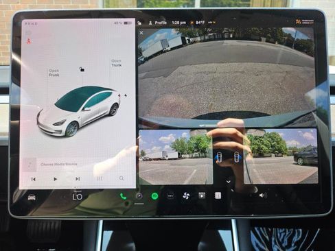 Used 2019 Tesla Model 3 image 42