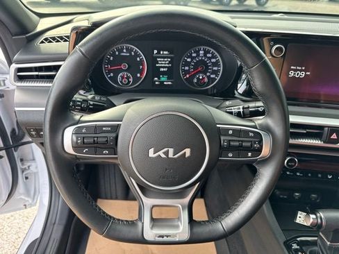 Used 2023 Kia K5 GT-Line AWD/4WD image 12