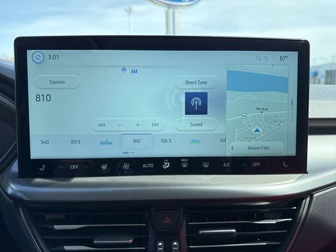 New 2025 Ford Escape SE image 32