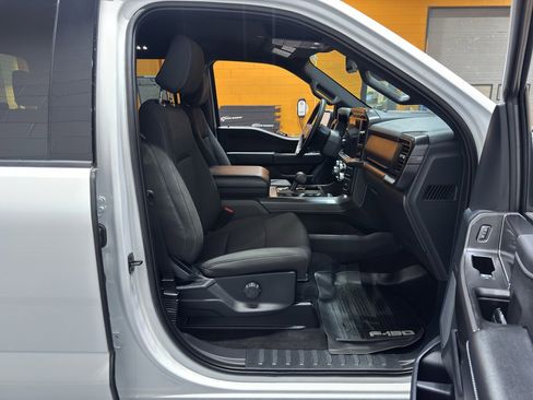 Used 2024 Ford F150 XLT w/ XLT Black Appearance Package image 20