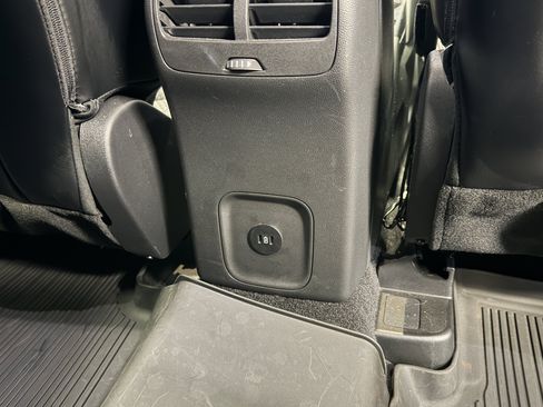 Used 2024 Ford Escape ST-Line w/ Tech Pack #1 AWD/4WD image 21