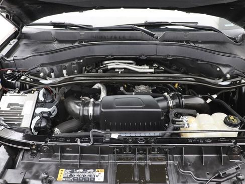 Used 2020 Ford Explorer Platinum w/ Premium Technology Package image 35