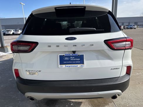 Certified 2024 Ford Escape Active w/ Tech Pack #2 image 6