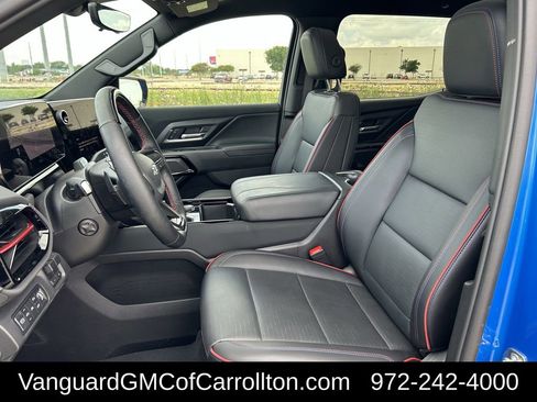 Used 2025 Chevrolet Silverado EV RST image 29