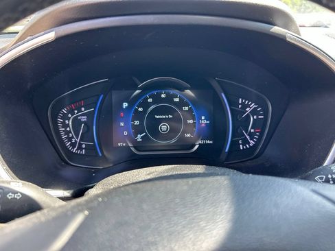 Used 2020 Hyundai Santa Fe SEL w/ Convenience Package AWD/4WD image 6