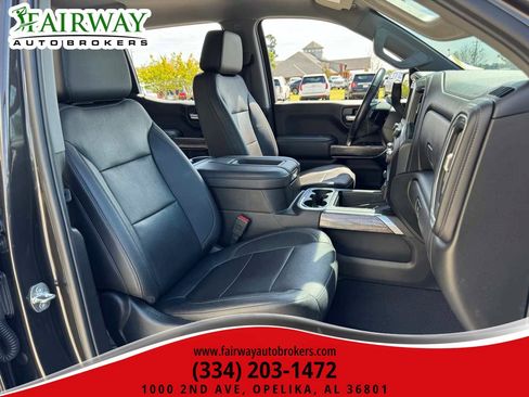 Used 2021 Chevrolet Silverado 1500 LTZ w/ LTZ Convenience Package II AWD/4WD image 15