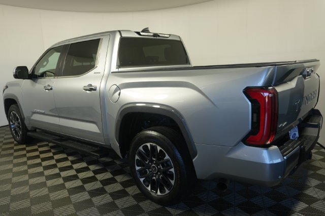 Used 2024 Toyota Tundra Limited AWD/4WD image 5
