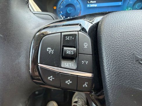 Used 2023 Ford Escape Platinum AWD/4WD image 16