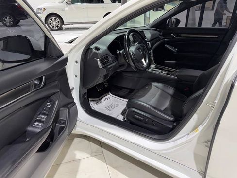 Used 2020 Honda Accord Sport image 16