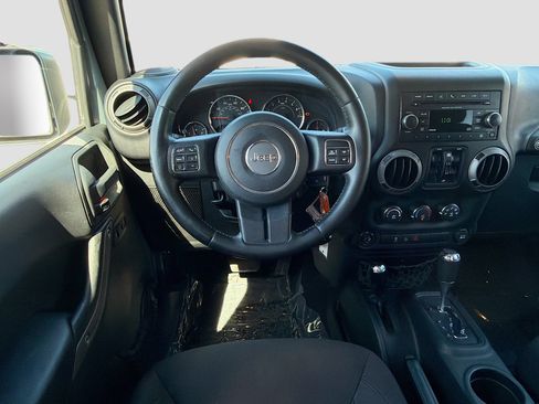 Used 2015 Jeep Wrangler Unlimited Sport w/ Quick Order Package 24S image 16