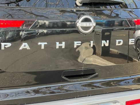 Certified 2024 Nissan Pathfinder Platinum w/ Cargo Package image 17