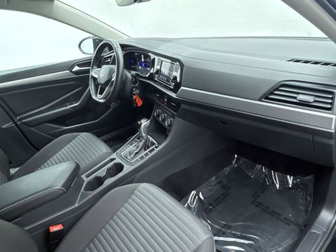 Used 2023 Volkswagen Jetta S image 15