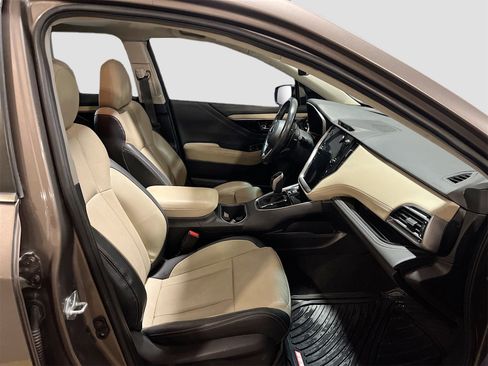 Used 2021 Subaru Outback Limited XT image 31