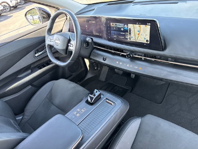 Certified 2024 Nissan Ariya AWD image 28