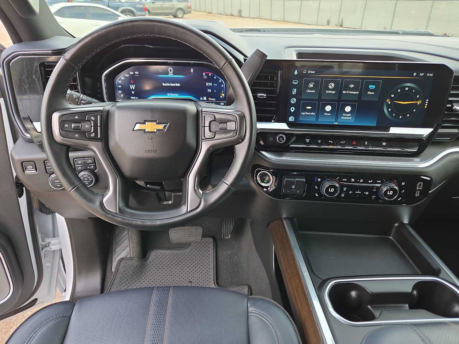 Used 2025 Chevrolet Silverado 3500 High Country w/ Technology Package AWD/4WD image 14