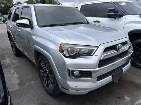 Used 2015 Toyota 4Runner Limited RWD image 3