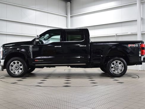Used 2023 Ford F250 Lariat w/ Lariat Ultimate Package AWD/4WD image 4