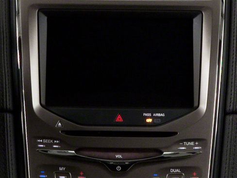 Used 2013 Lincoln MKX FWD image 9