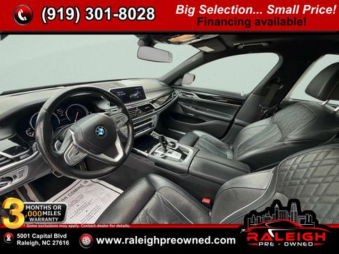 Used 2018 BMW 740i image 44