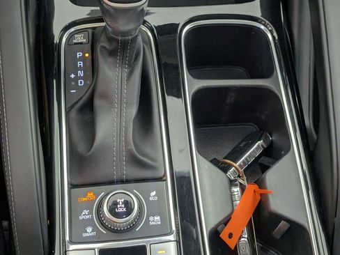 Used 2022 Kia Telluride SX w/ Nightfall Edition Package AWD/4WD image 25