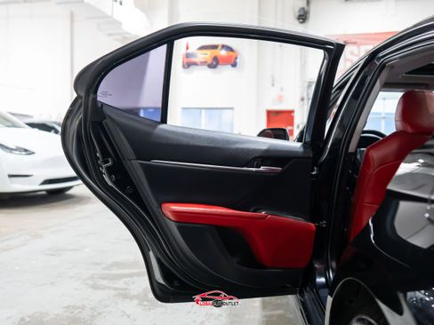 Used 2021 Toyota Camry XSE FWD image 46