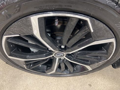 Certified 2024 Nissan Altima 2.5 SR w/ SR Premium Package image 41