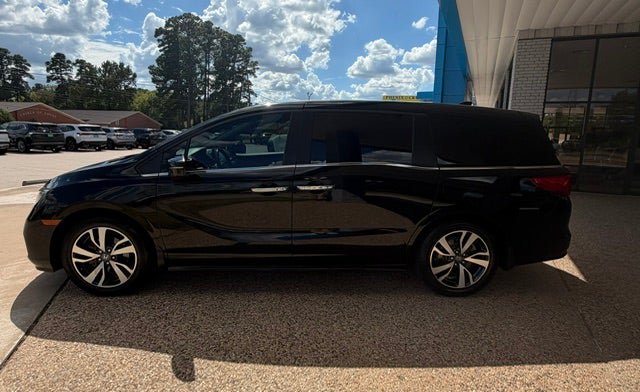 Used 2021 Honda Odyssey Touring image 4