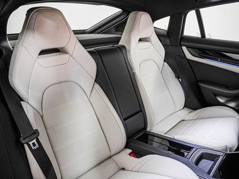 Certified 2025 Porsche Panamera 4S w/ Premium Package image 6