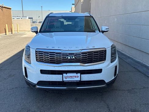Used 2020 Kia Telluride S w/ S 8 Passenger Seating Package image 2