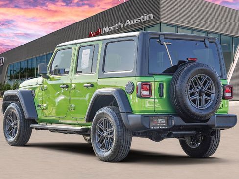 Used 2025 Jeep Wrangler Unlimited Sport image 5