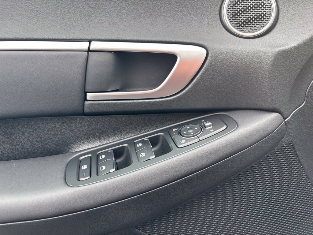 New 2026 Hyundai Sonata SEL FWD image 12