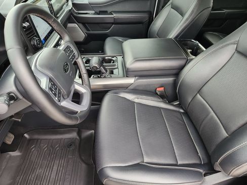 Used 2025 Ford F150 Lariat AWD/4WD image 14