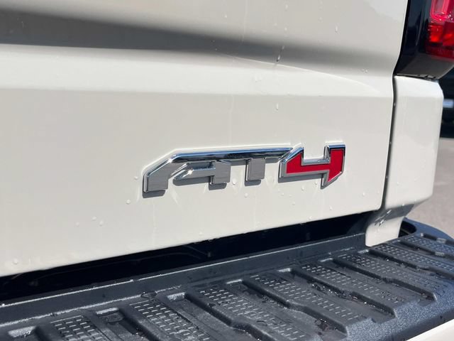 New 2026 GMC Sierra 1500 AT4 w/ AT4 Premium Package AWD/4WD image 13