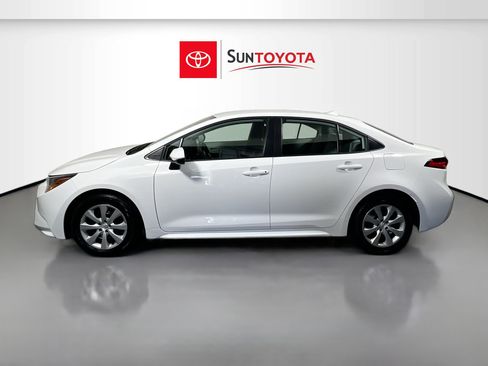 Used 2026 Toyota Corolla LE FWD image 7