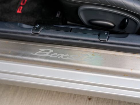 Used 1999 Porsche Boxster RWD image 9