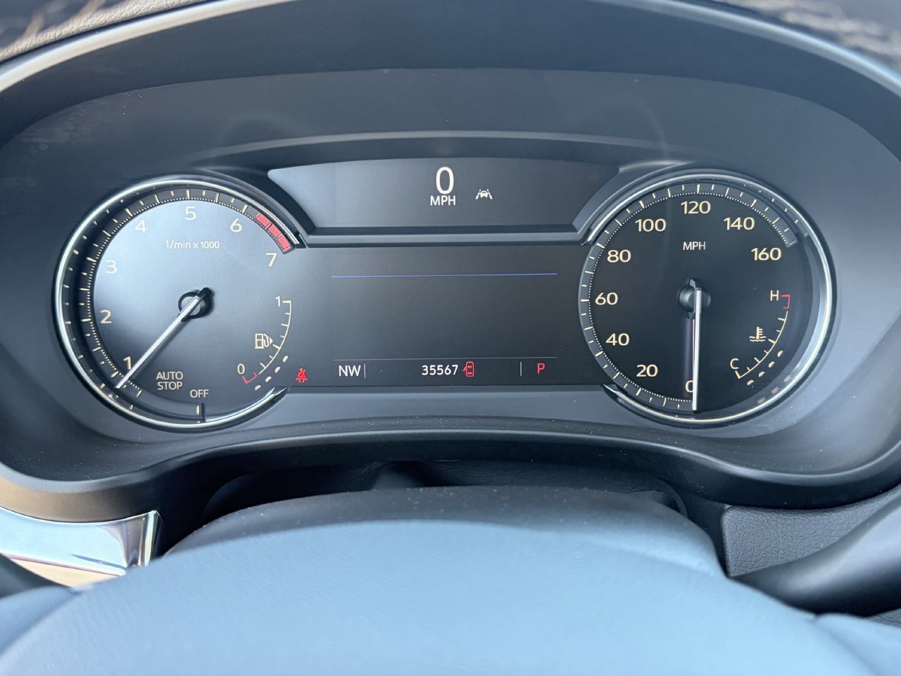 Certified 2023 Cadillac XT4 Luxury w/ Driver Awareness Package FWD image 25