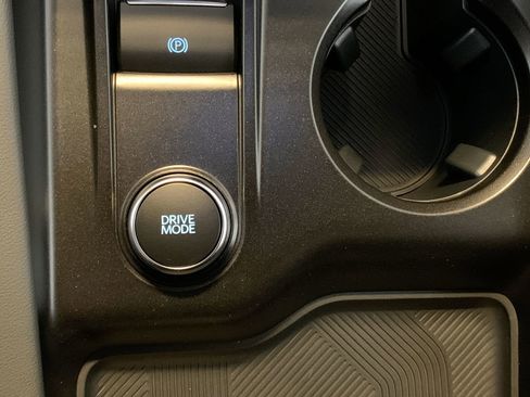 New 2026 Ford Explorer Active w/ Active Comfort Package image 34