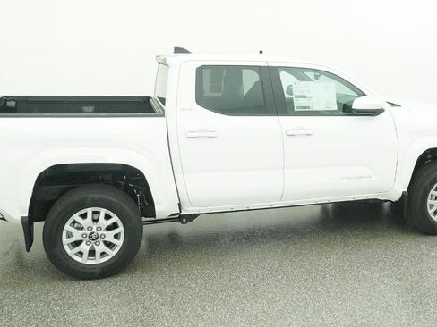 New 2026 Toyota Tacoma SR5 image 10