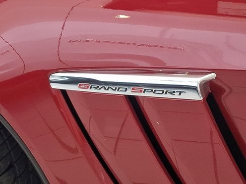 Used 2011 Chevrolet Corvette Grand Sport w/ Preferred Equipment Group RWD image 31