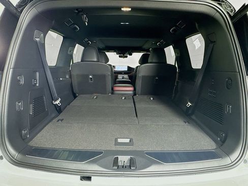 New 2026 INFINITI QX80 Autograph AWD/4WD image 31