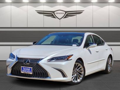 Used 2019 Lexus ES 350 Ultra Luxury w/ Accessory Package