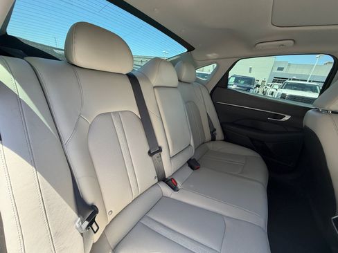 Used 2020 Hyundai Sonata Limited FWD image 18