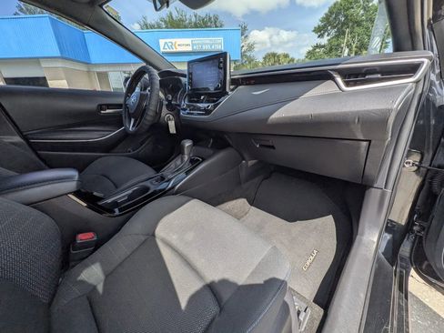 Used 2020 Toyota Corolla SE FWD image 8